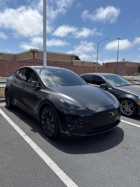 TESLA MODEL Y 2023 7SAYGDEF8PF752353 image